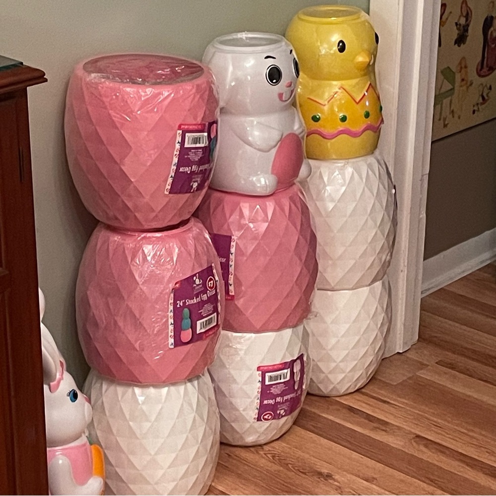 Choice of ONE Dollar Tree Stackable Stacking Plastic Egg Baby Chick Bunny Rabbit